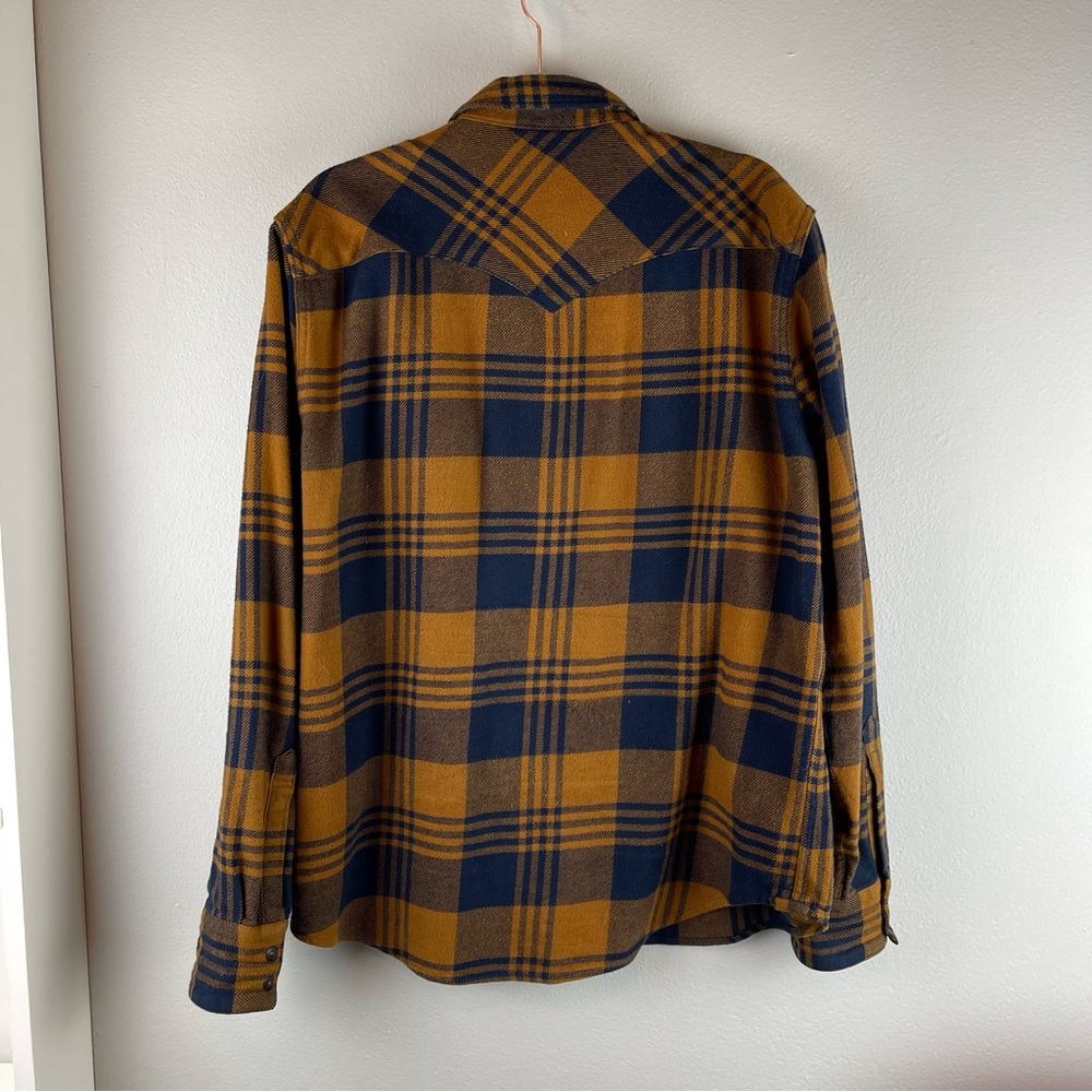 Levi's Flannel Button Down - image 5
